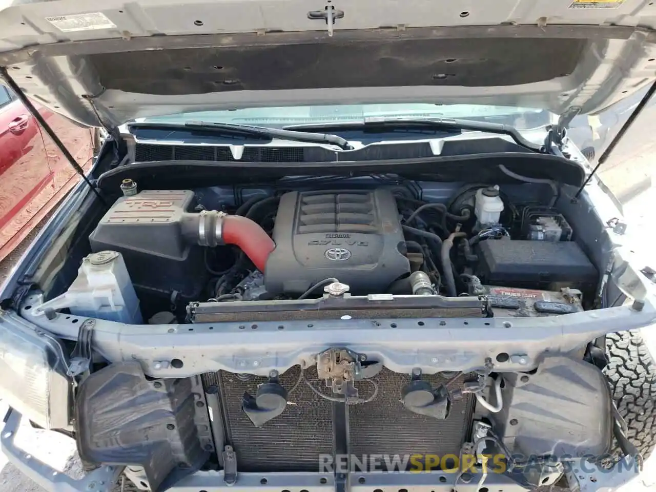 7 Photograph of a damaged car 5TFEY5F19KX244798 TOYOTA TUNDRA 2019