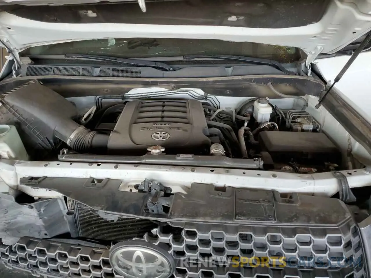 13 Photograph of a damaged car 5TFEY5F1XKX254594 TOYOTA TUNDRA 2019