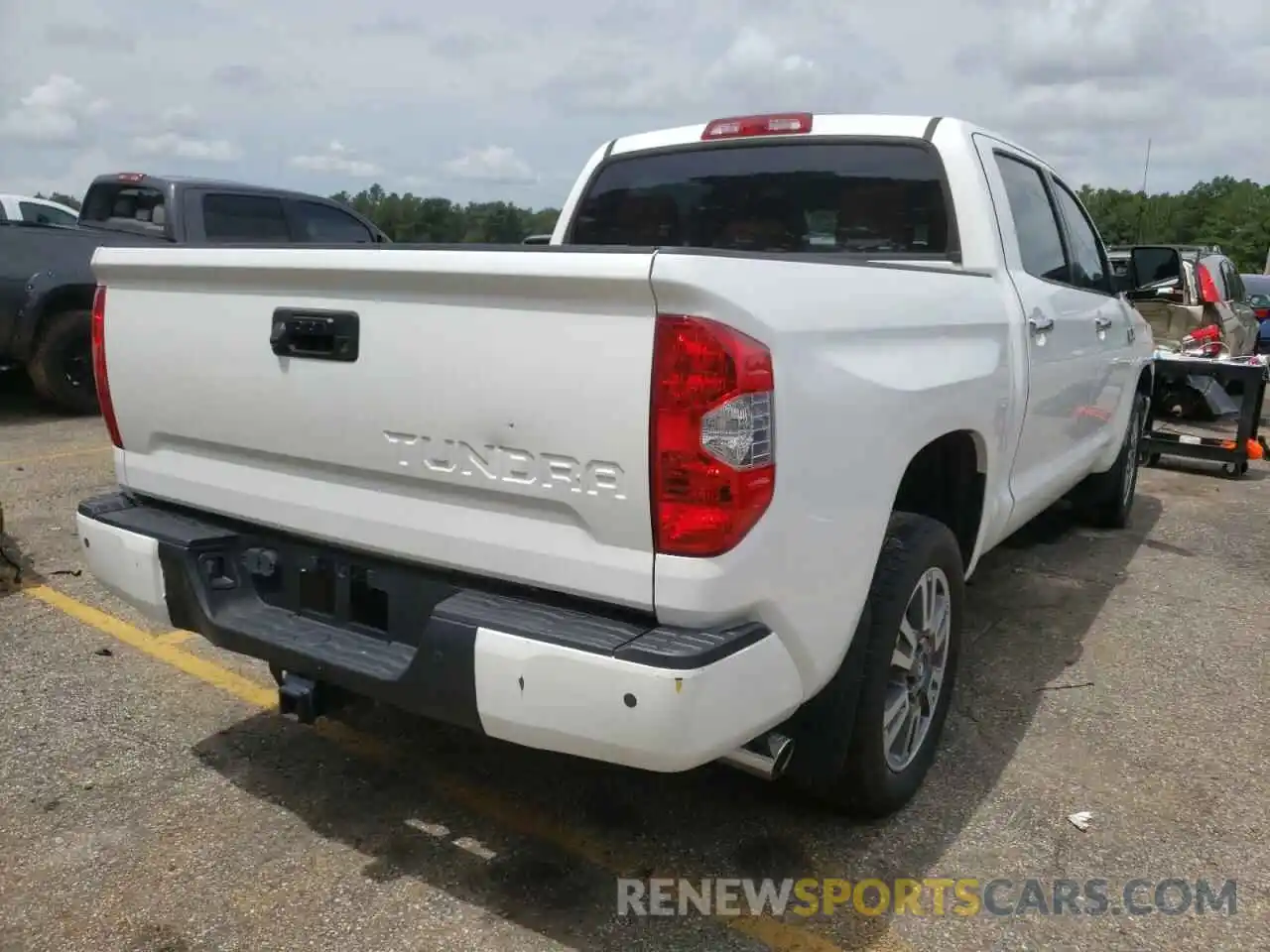 4 Photograph of a damaged car 5TFGY5F12KX244148 TOYOTA TUNDRA 2019