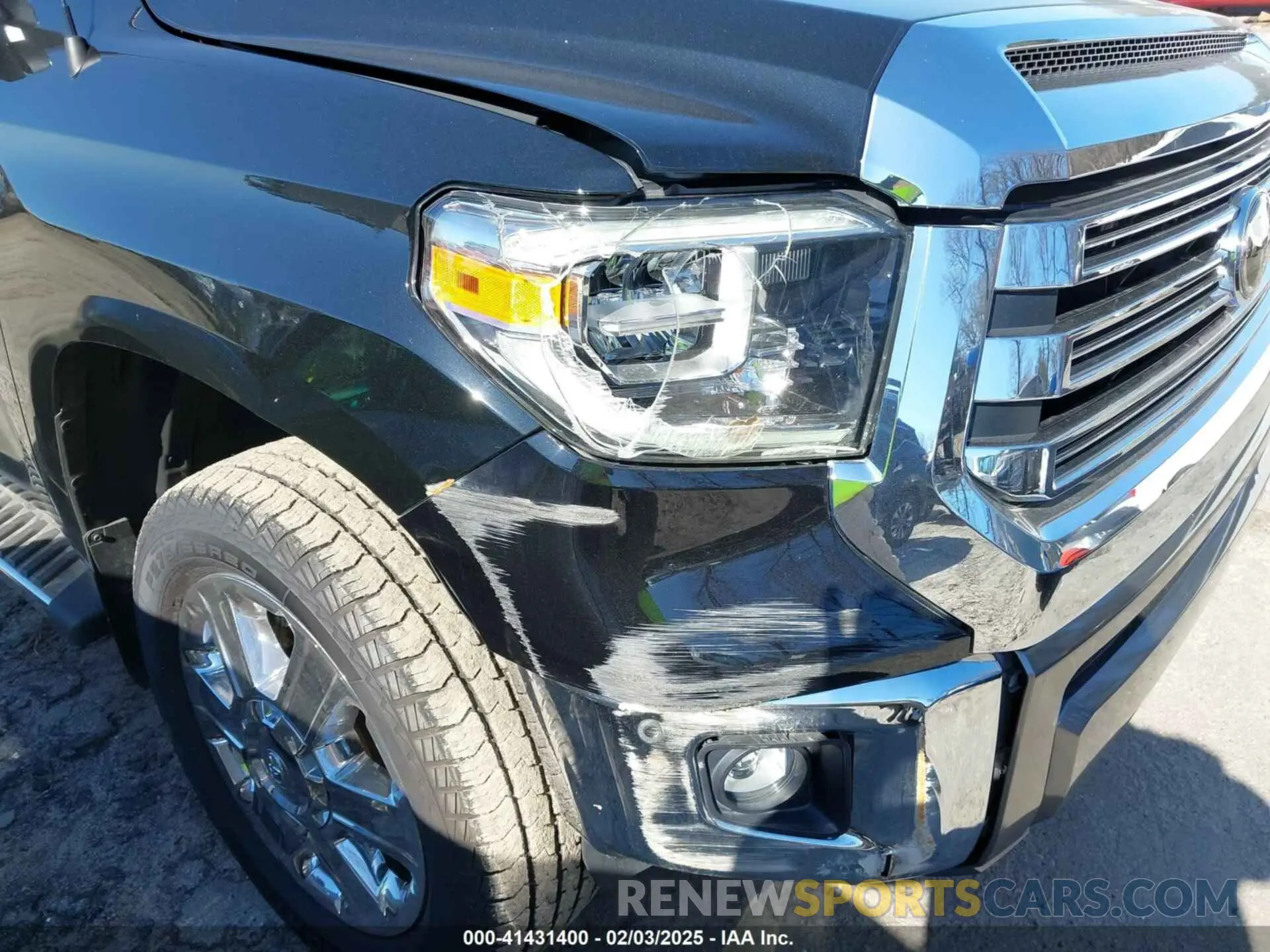 6 Photograph of a damaged car 5TFGY5F14KX246340 TOYOTA TUNDRA 2019