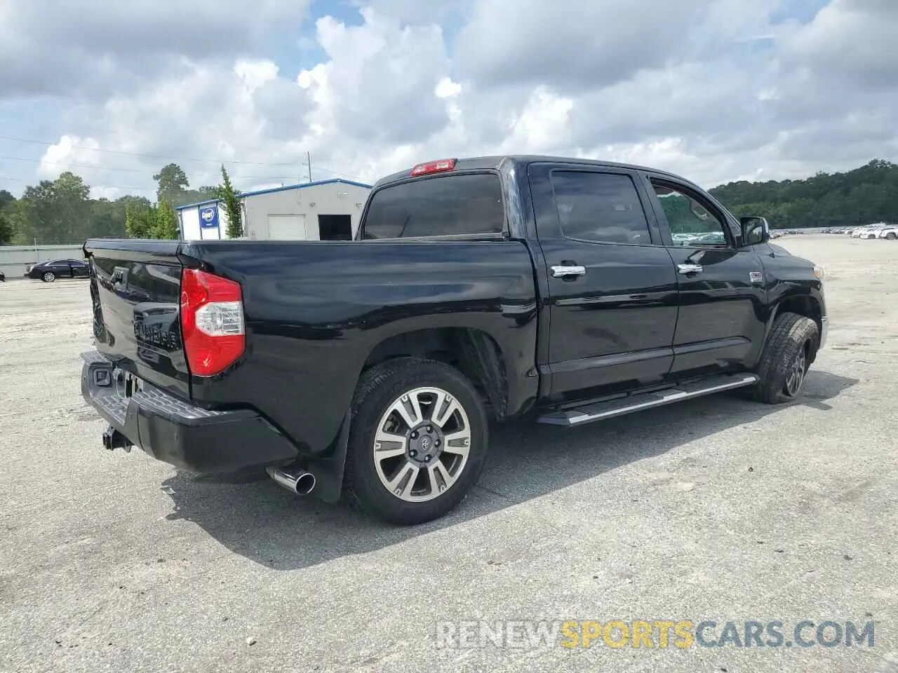 3 Photograph of a damaged car 5TFGY5F15KX245035 TOYOTA TUNDRA 2019