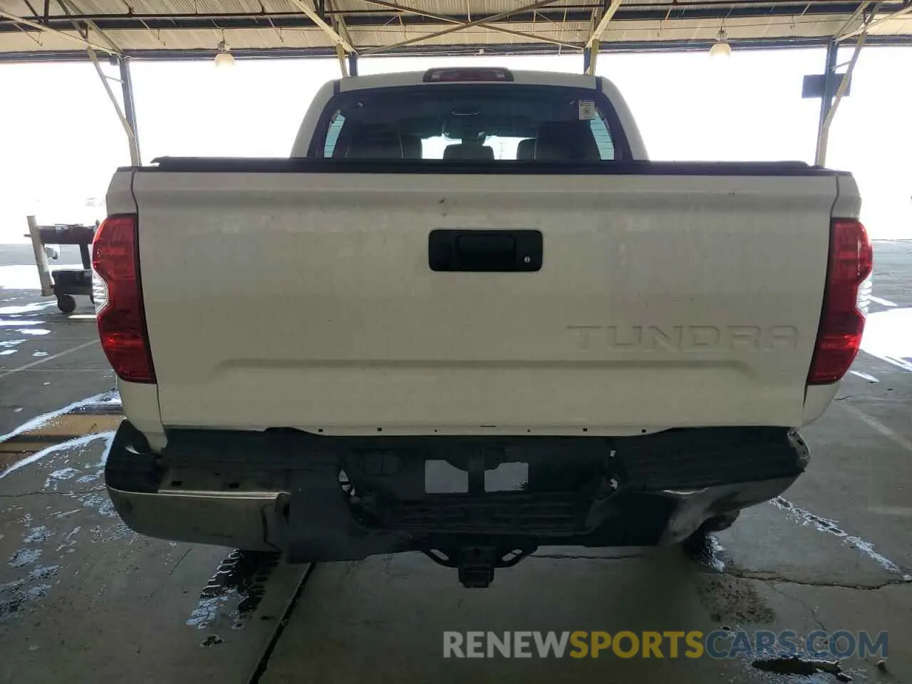 6 Photograph of a damaged car 5TFHY5F10KX857664 TOYOTA TUNDRA 2019