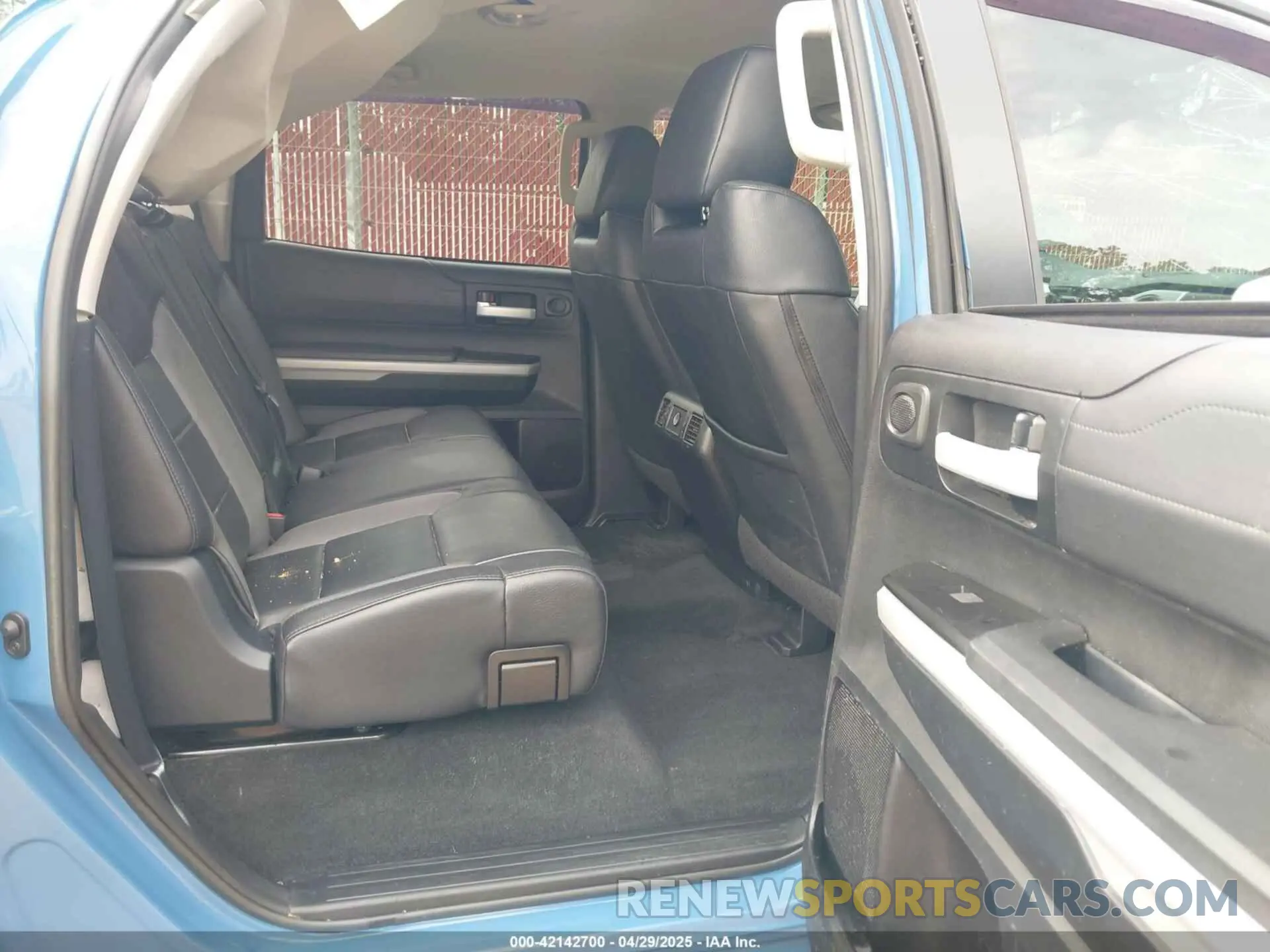 8 Photograph of a damaged car 5TFHY5F11KX854059 TOYOTA TUNDRA 2019