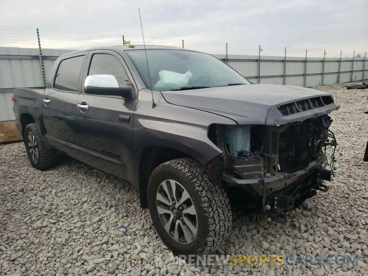 1 Photograph of a damaged car 5TFHY5F13KX820981 TOYOTA TUNDRA 2019