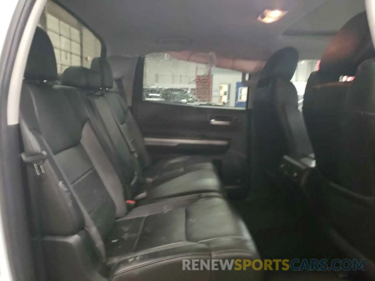 11 Photograph of a damaged car 5TFHY5F13KX862888 TOYOTA TUNDRA 2019