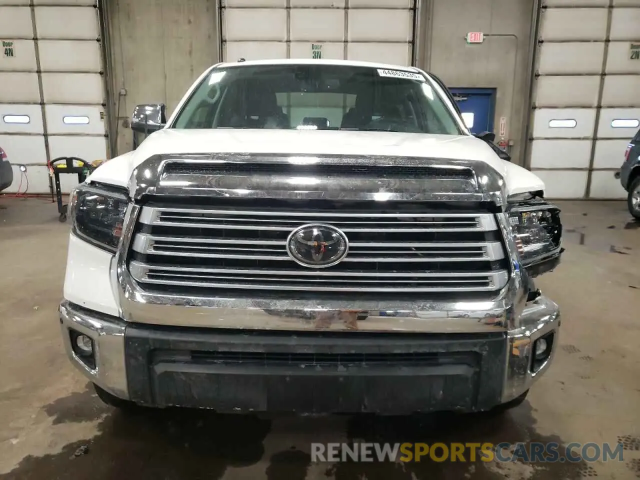 5 Photograph of a damaged car 5TFHY5F13KX862888 TOYOTA TUNDRA 2019