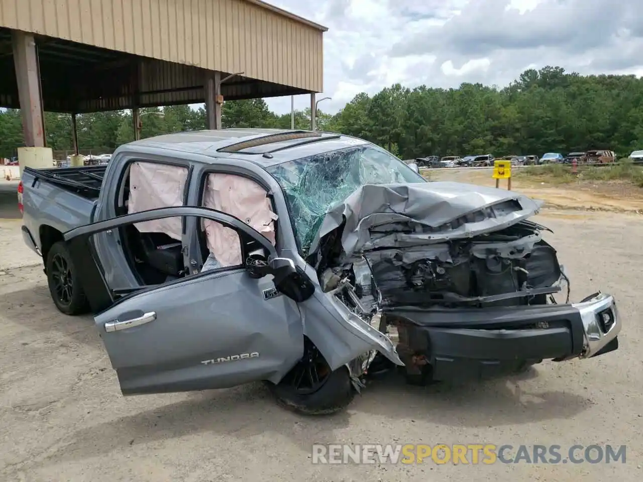 9 Photograph of a damaged car 5TFHY5F14KX813540 TOYOTA TUNDRA 2019