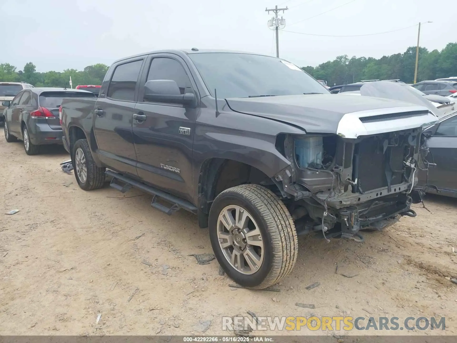 1 Photograph of a damaged car 5TFHY5F15KX777874 TOYOTA TUNDRA 2019