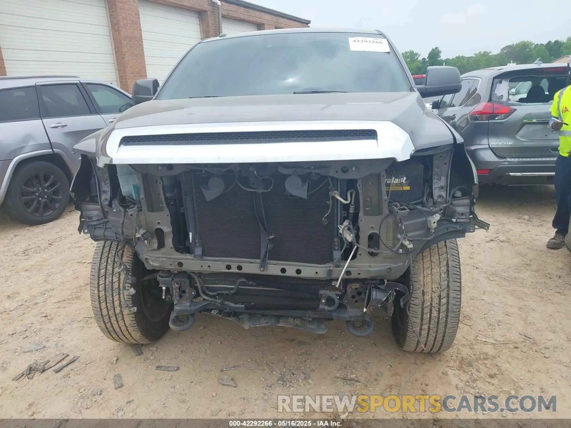 11 Photograph of a damaged car 5TFHY5F15KX777874 TOYOTA TUNDRA 2019