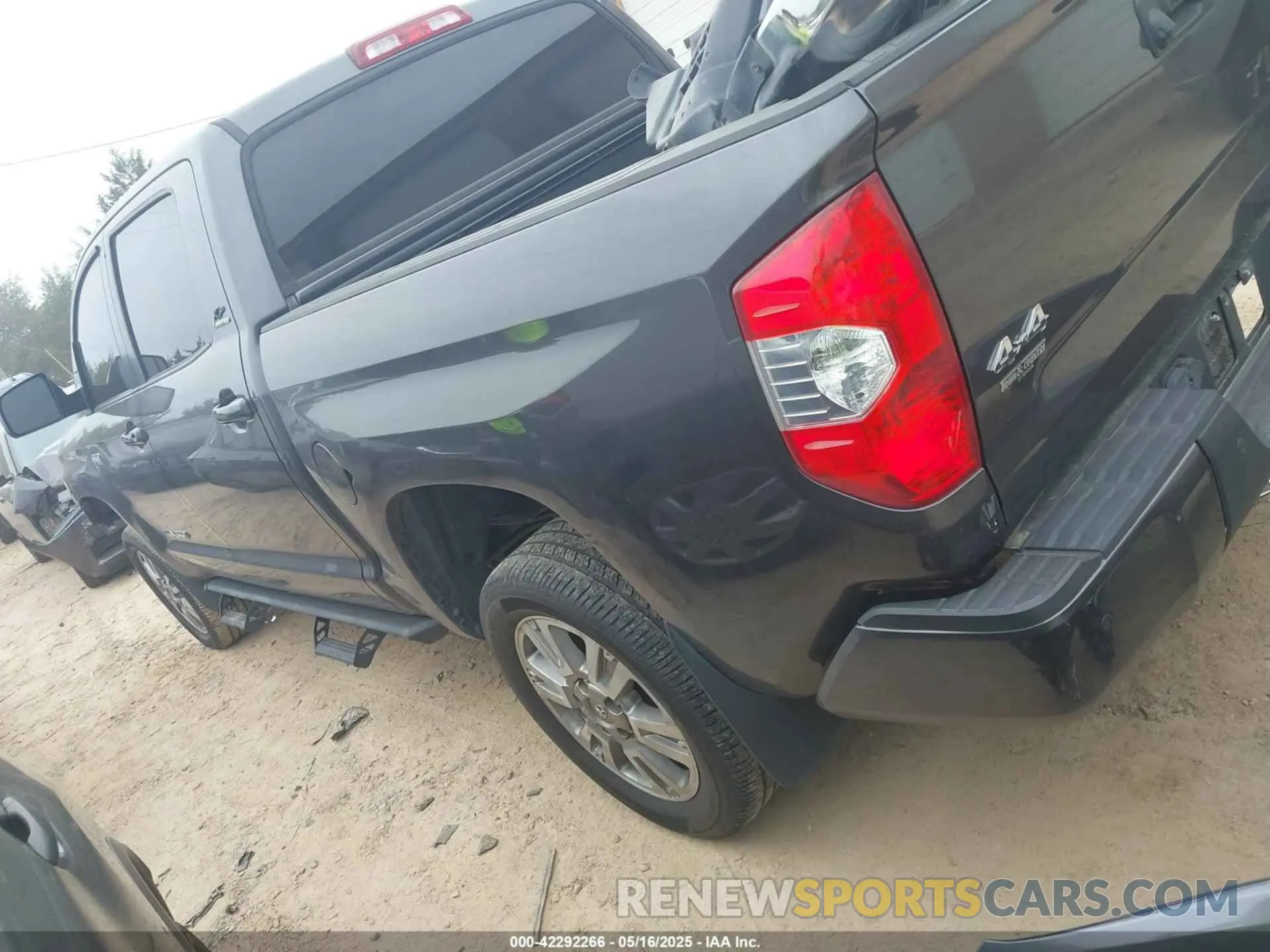 13 Photograph of a damaged car 5TFHY5F15KX777874 TOYOTA TUNDRA 2019
