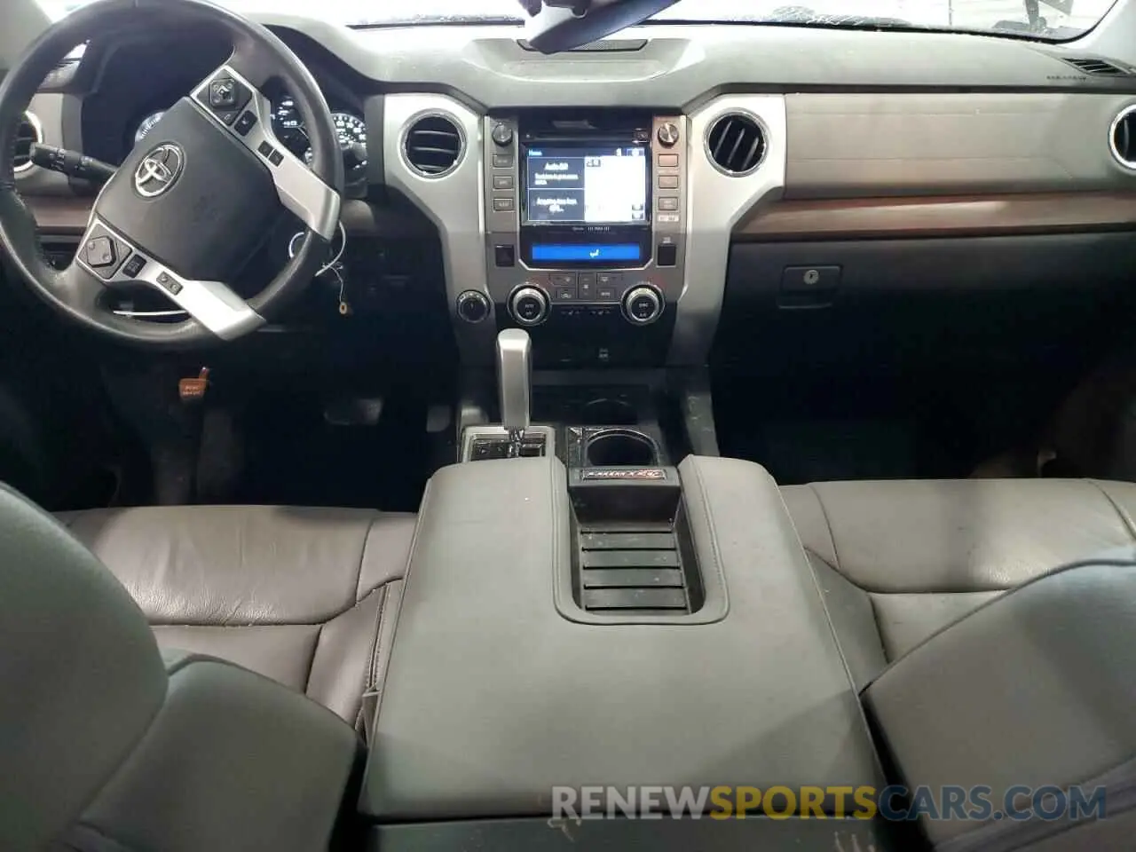 8 Photograph of a damaged car 5TFHY5F16KX862240 TOYOTA TUNDRA 2019