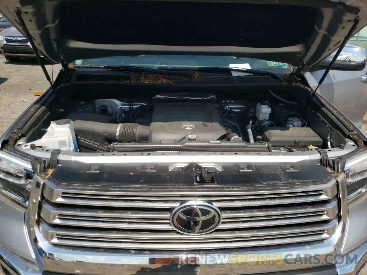 7 Photograph of a damaged car 5TFHY5F17KX805464 TOYOTA TUNDRA 2019