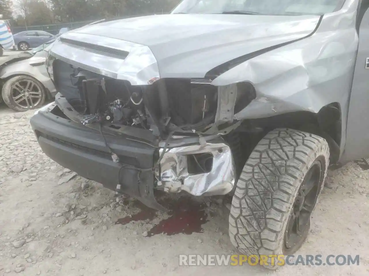 9 Photograph of a damaged car 5TFHY5F17KX832776 TOYOTA TUNDRA 2019