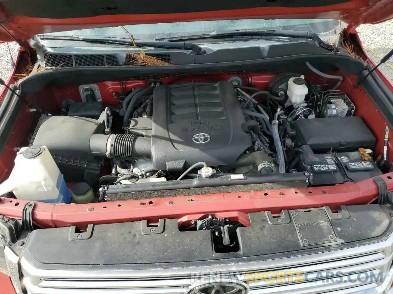 11 Photograph of a damaged car 5TFHY5F18KX791462 TOYOTA TUNDRA 2019