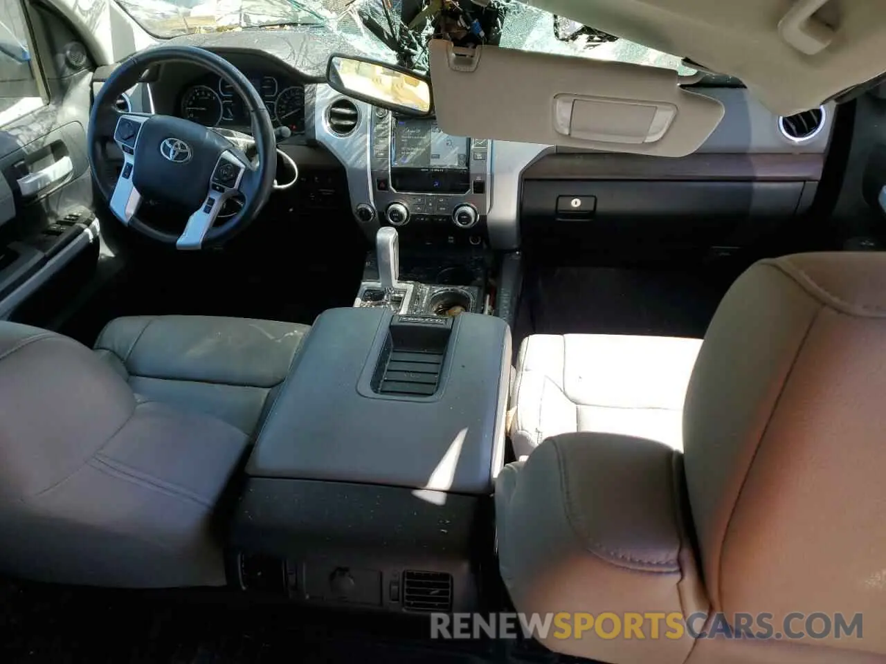 8 Photograph of a damaged car 5TFHY5F18KX802279 TOYOTA TUNDRA 2019