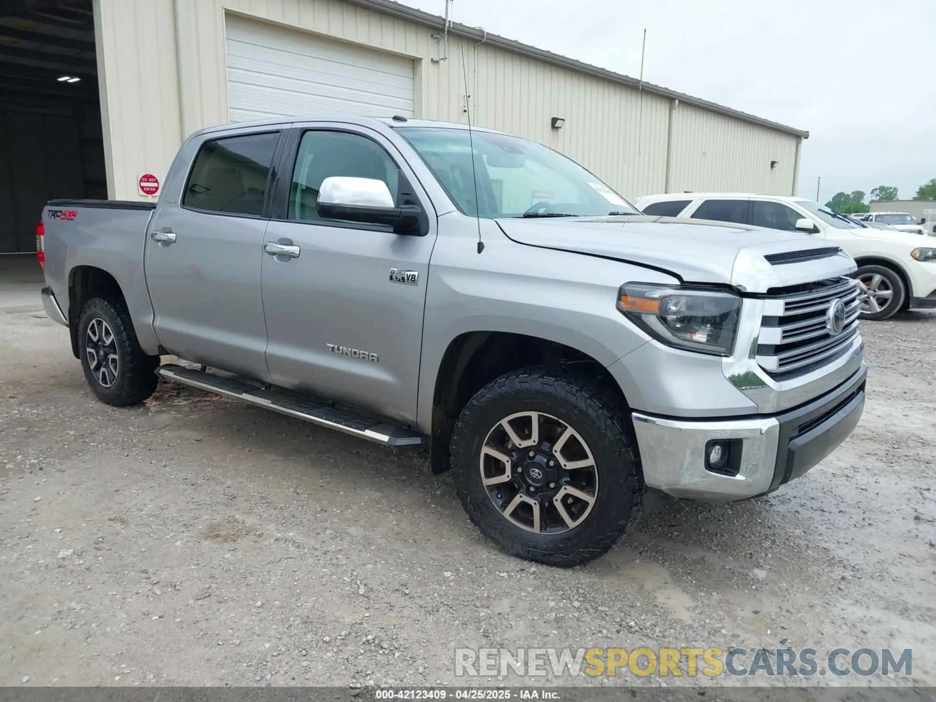1 Photograph of a damaged car 5TFHY5F1XKX797358 TOYOTA TUNDRA 2019