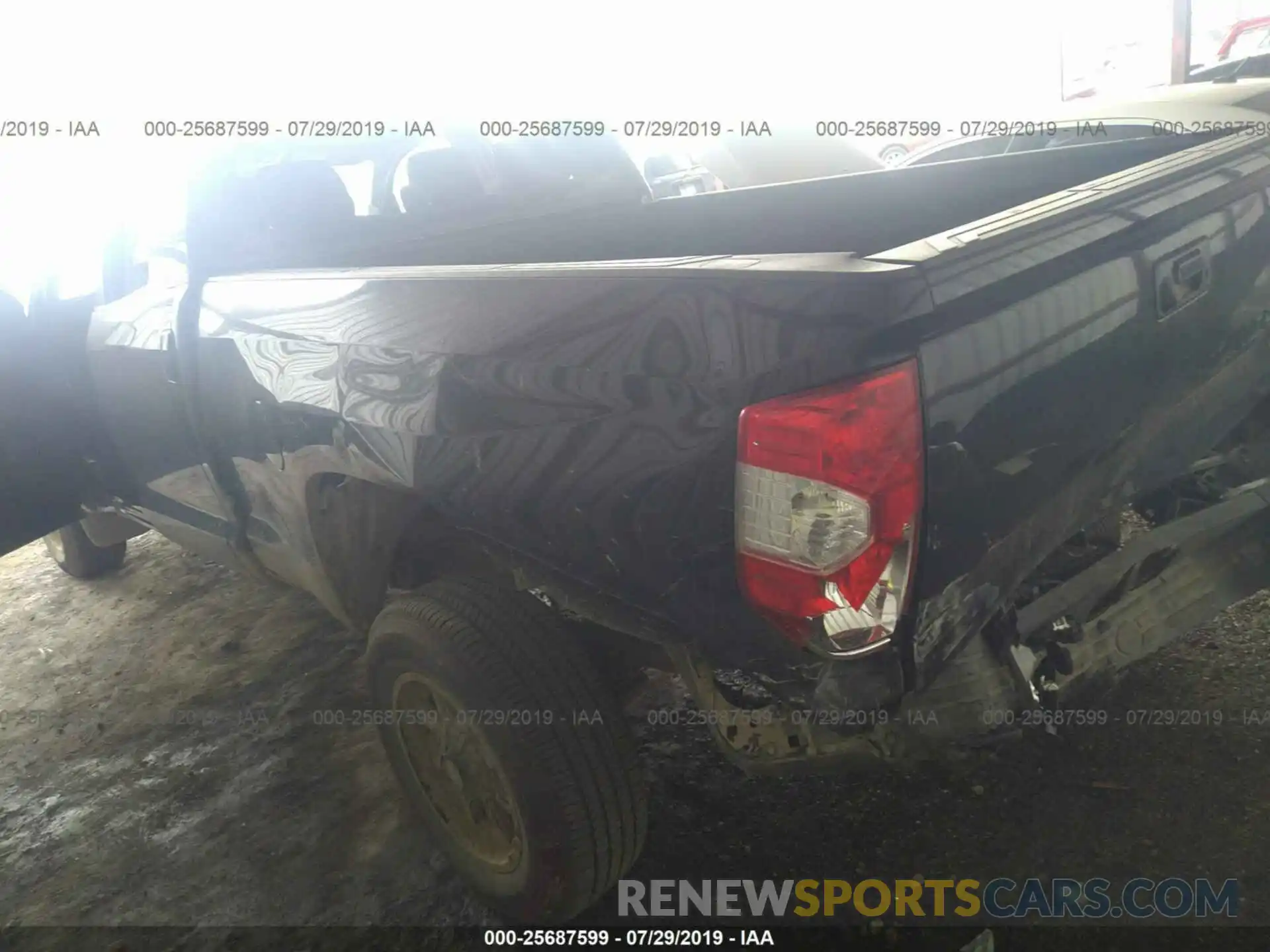 3 Photograph of a damaged car 5TFRM5F10KX139547 TOYOTA TUNDRA 2019