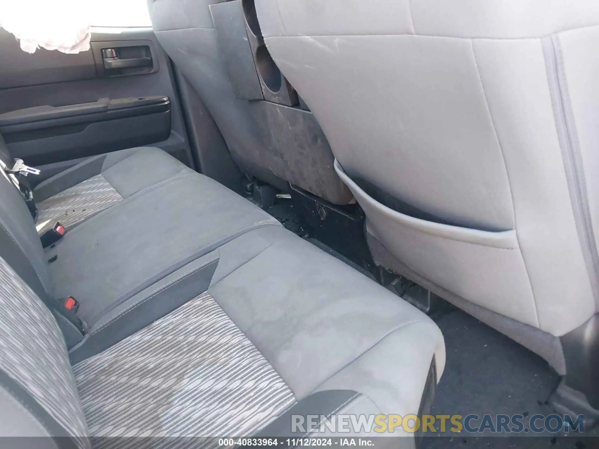 8 Photograph of a damaged car 5TFRM5F10KX143467 TOYOTA TUNDRA 2019