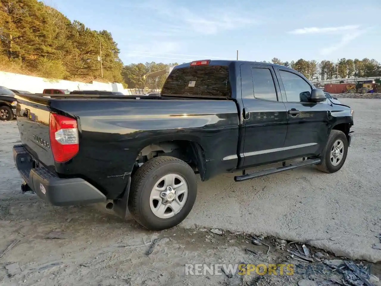 3 Photograph of a damaged car 5TFRM5F11KX139041 TOYOTA TUNDRA 2019