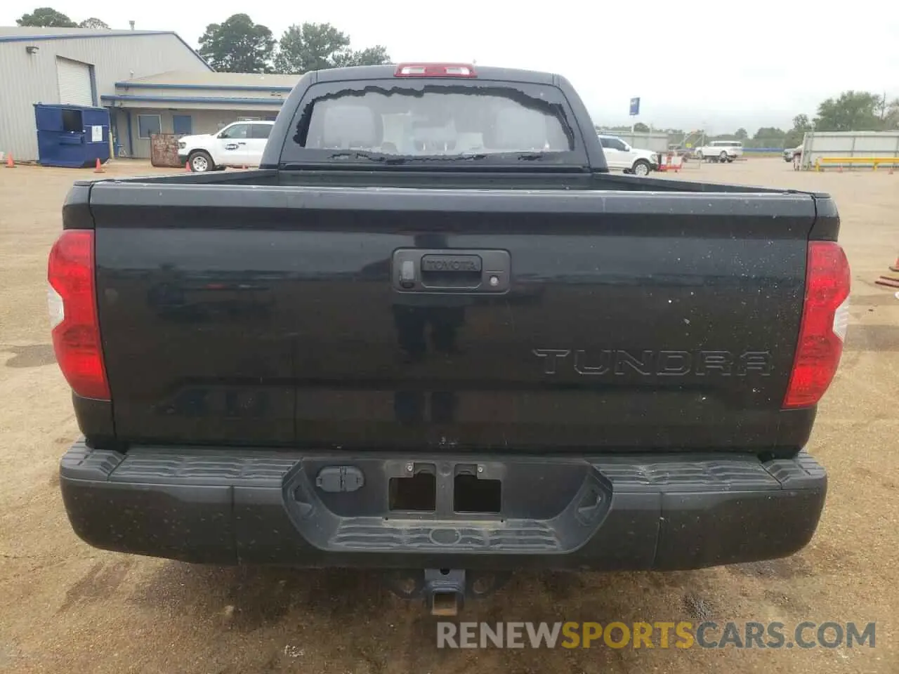 6 Photograph of a damaged car 5TFRM5F12KX138383 TOYOTA TUNDRA 2019