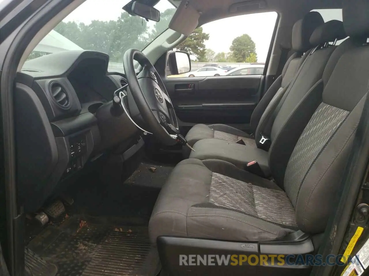 7 Photograph of a damaged car 5TFRM5F12KX138383 TOYOTA TUNDRA 2019