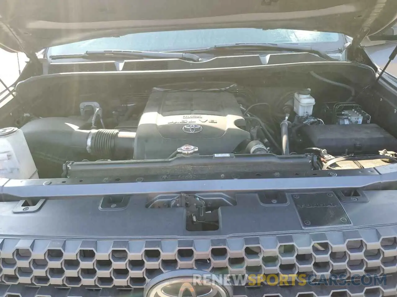 11 Photograph of a damaged car 5TFRM5F12KX140506 TOYOTA TUNDRA 2019
