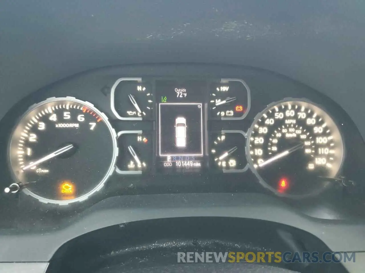 9 Photograph of a damaged car 5TFRM5F12KX140506 TOYOTA TUNDRA 2019