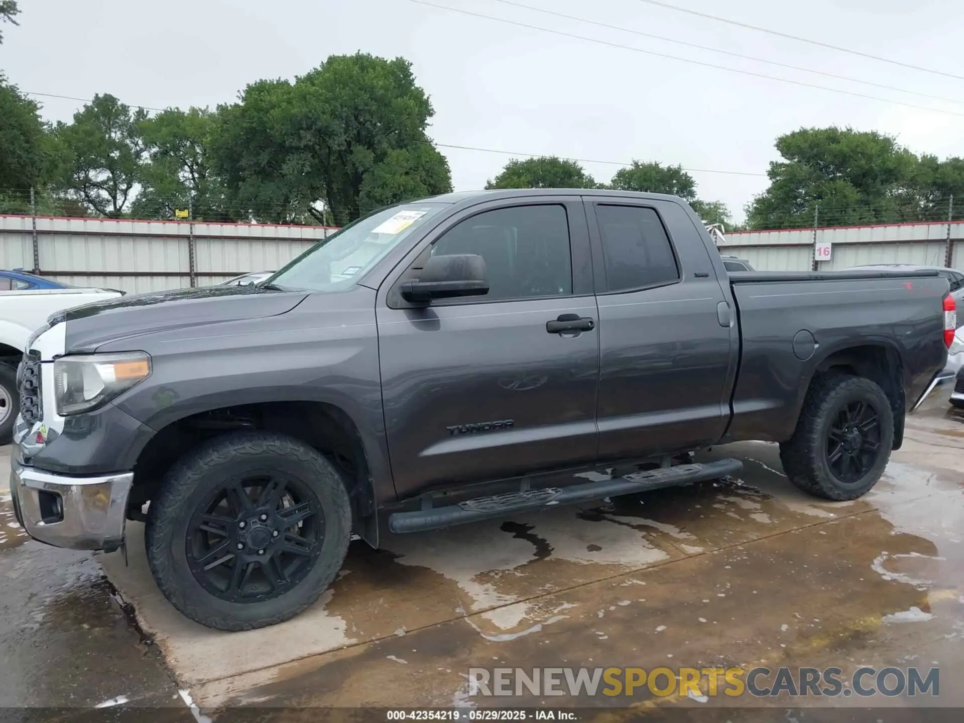14 Photograph of a damaged car 5TFRM5F13KX134892 TOYOTA TUNDRA 2019