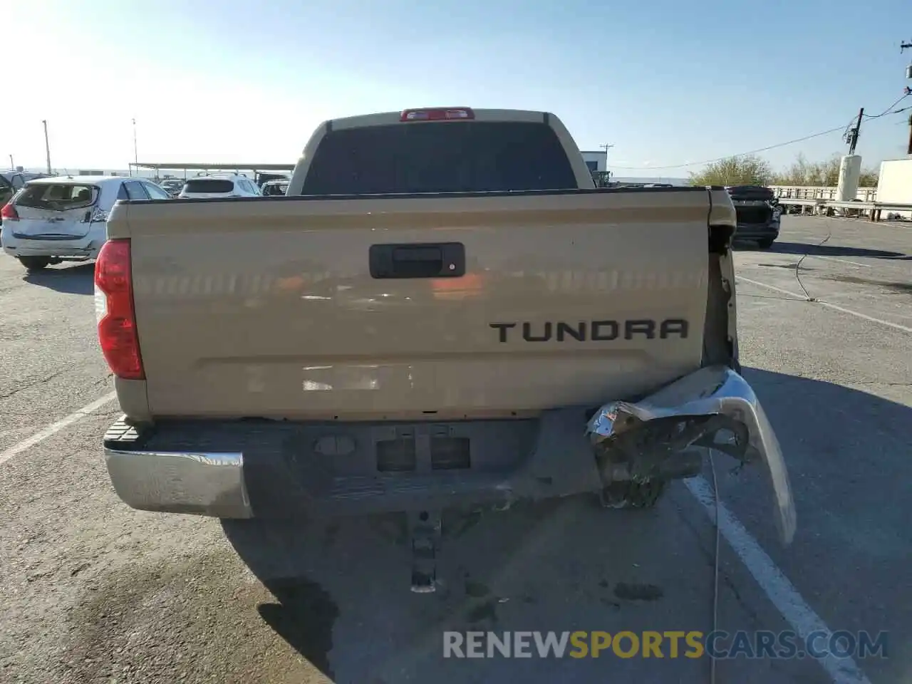 6 Photograph of a damaged car 5TFRM5F13KX139025 TOYOTA TUNDRA 2019