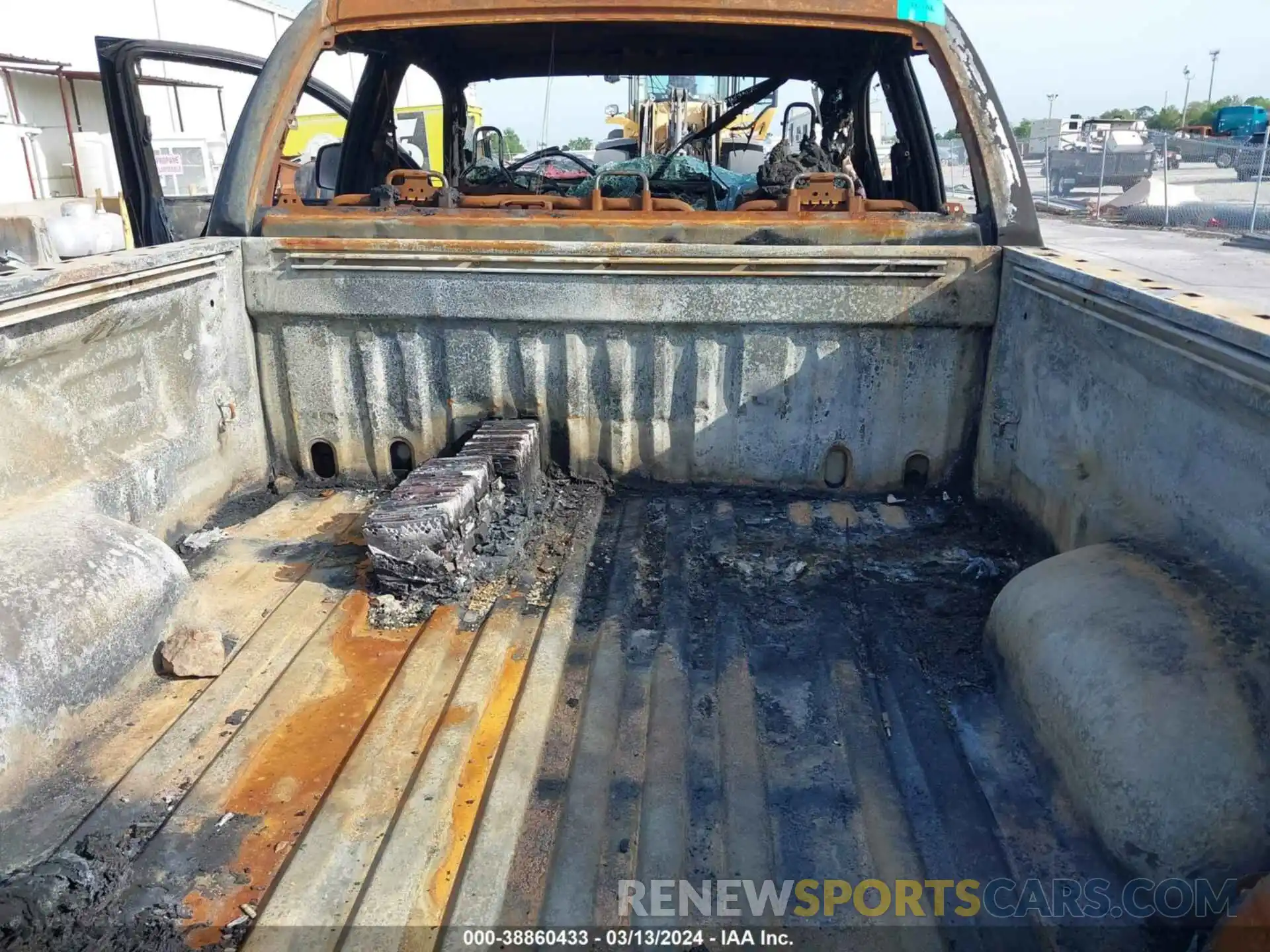 12 Photograph of a damaged car 5TFRM5F14KX136523 TOYOTA TUNDRA 2019