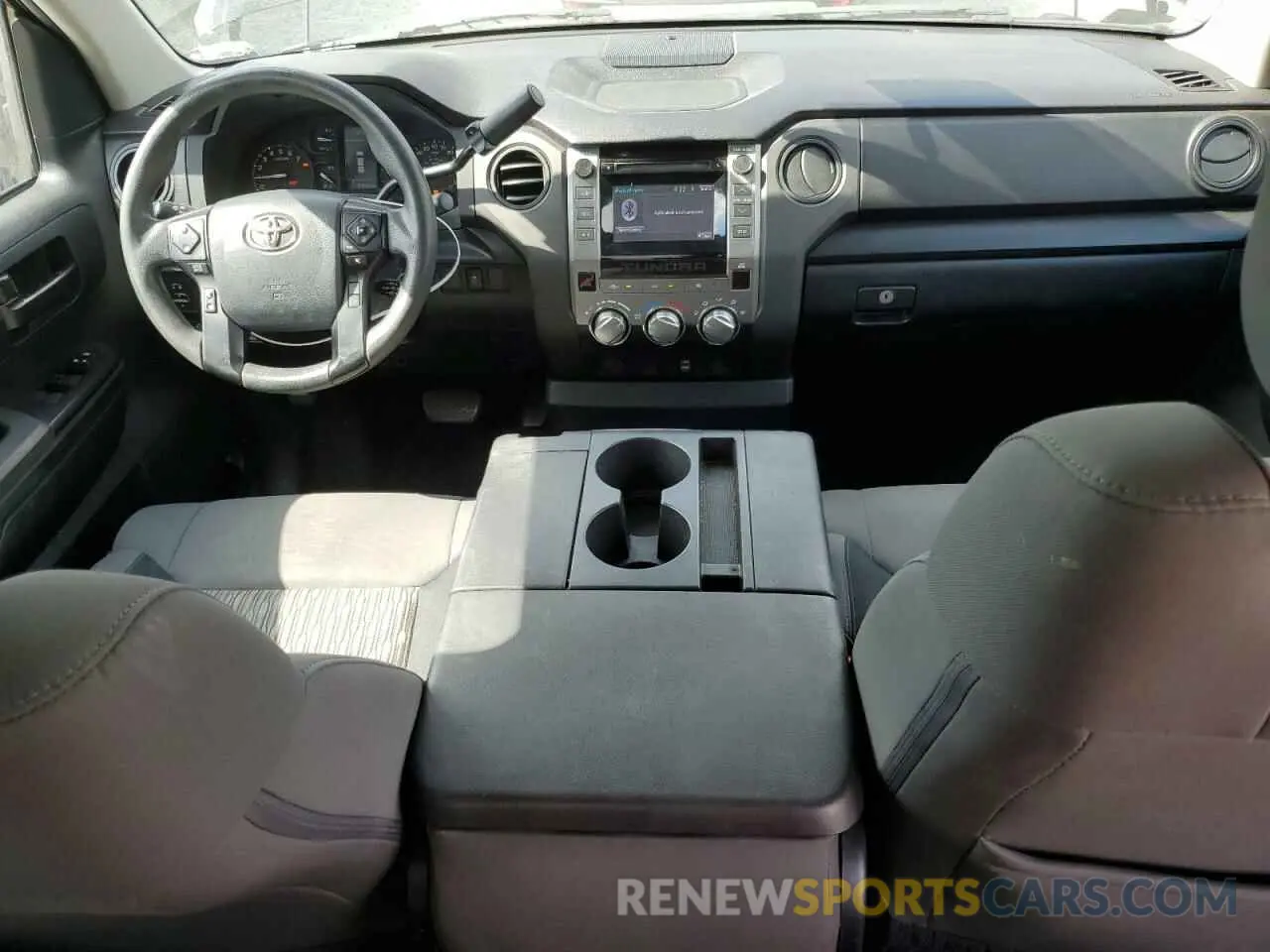 8 Photograph of a damaged car 5TFRM5F14KX139454 TOYOTA TUNDRA 2019