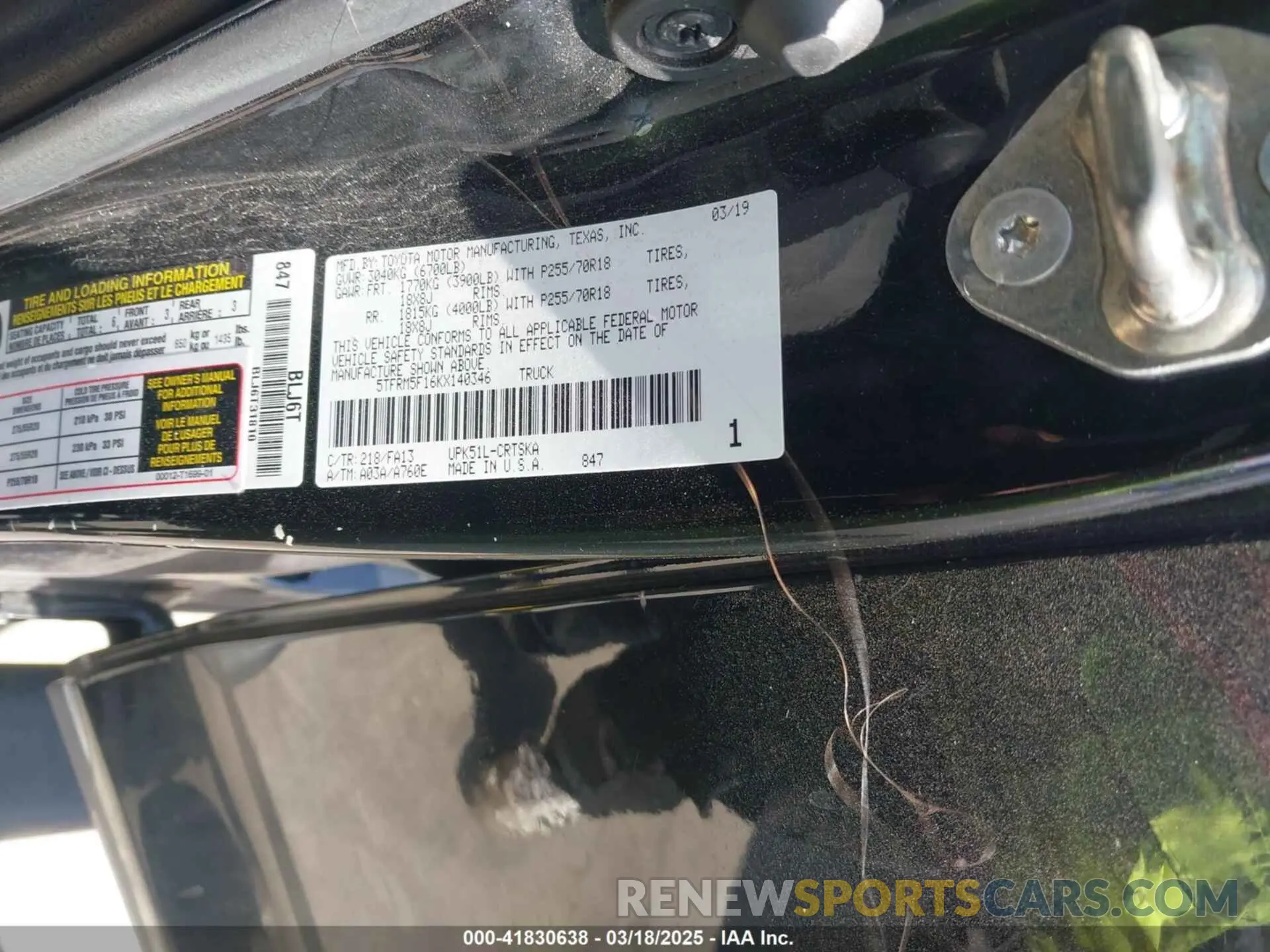 9 Photograph of a damaged car 5TFRM5F16KX140346 TOYOTA TUNDRA 2019
