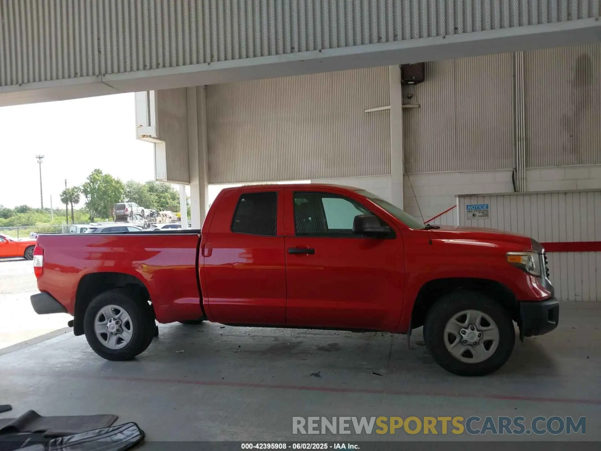 13 Photograph of a damaged car 5TFRM5F16KX141657 TOYOTA TUNDRA 2019