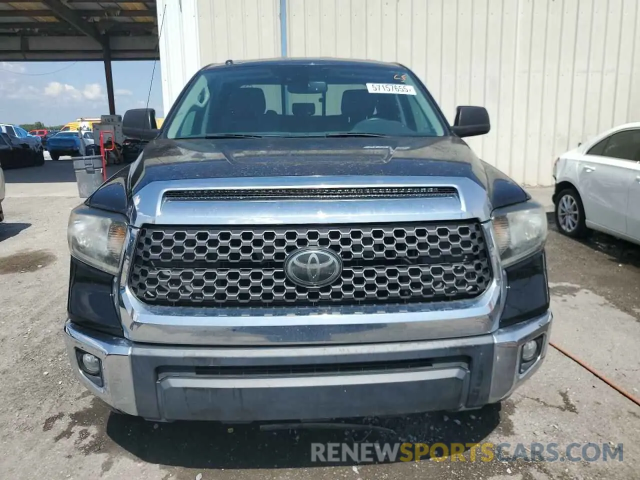5 Photograph of a damaged car 5TFRM5F18KX138260 TOYOTA TUNDRA 2019