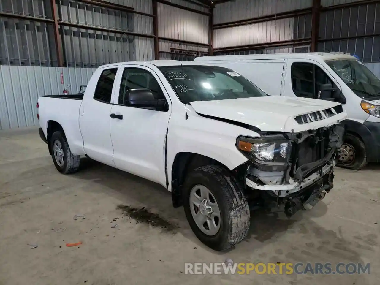 4 Photograph of a damaged car 5TFRM5F18KX138498 TOYOTA TUNDRA 2019