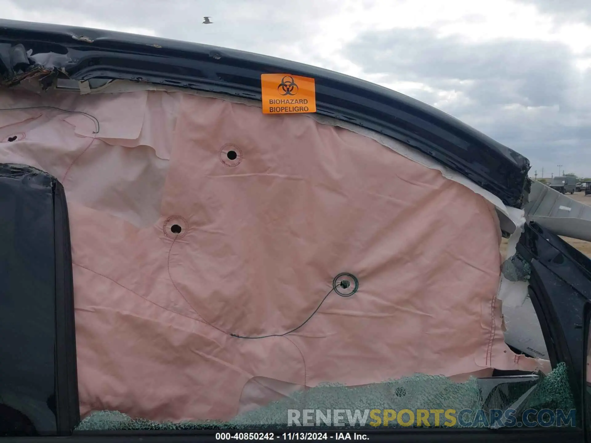 5 Photograph of a damaged car 5TFRM5F18KX144298 TOYOTA TUNDRA 2019