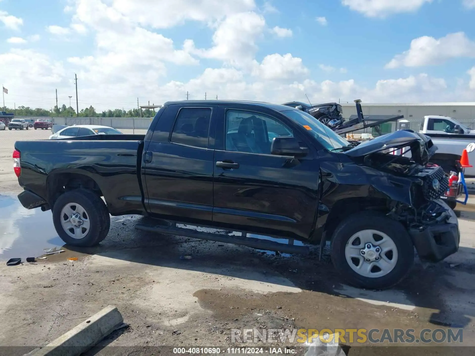13 Photograph of a damaged car 5TFRM5F19KX139157 TOYOTA TUNDRA 2019