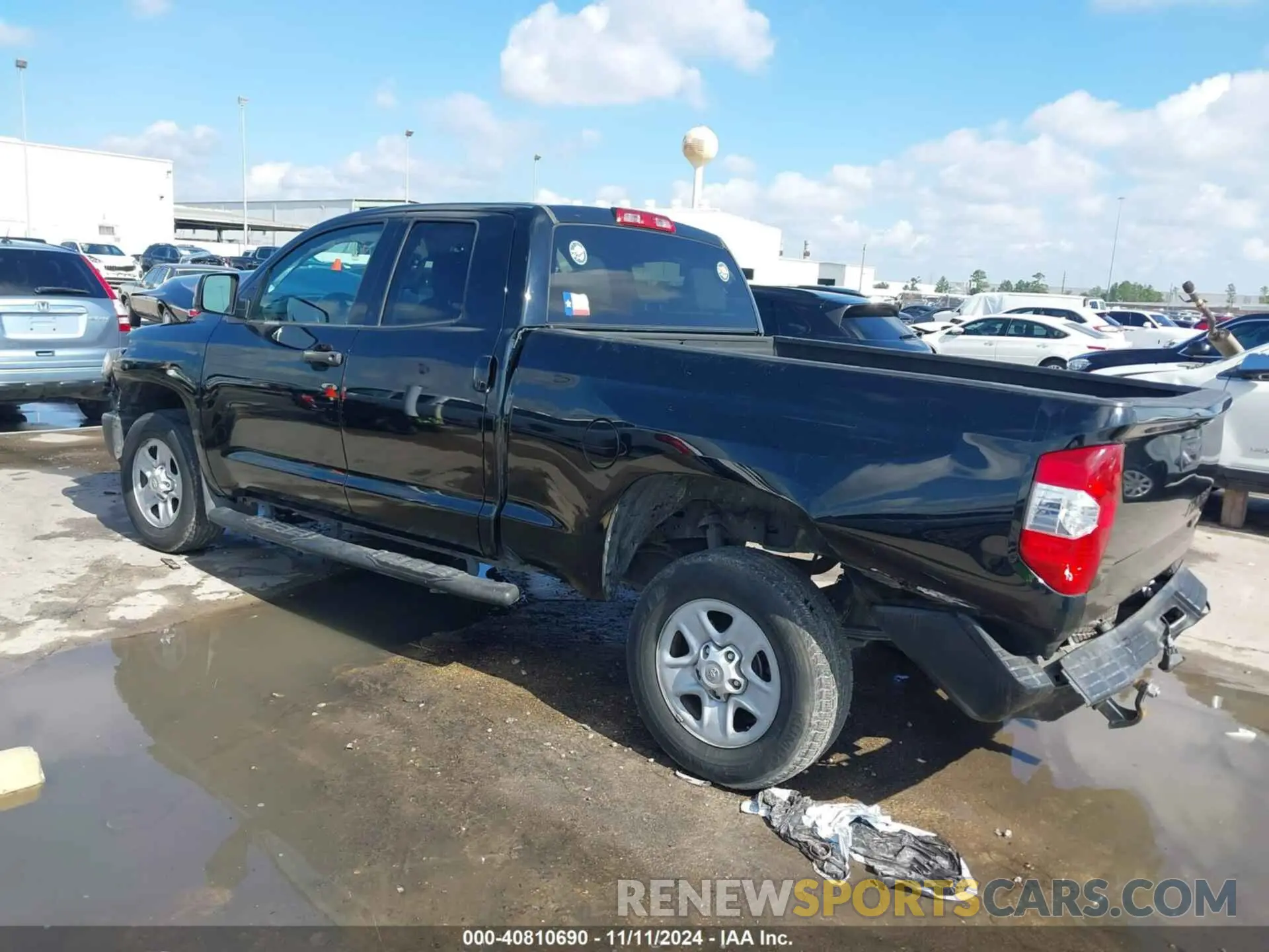 3 Photograph of a damaged car 5TFRM5F19KX139157 TOYOTA TUNDRA 2019