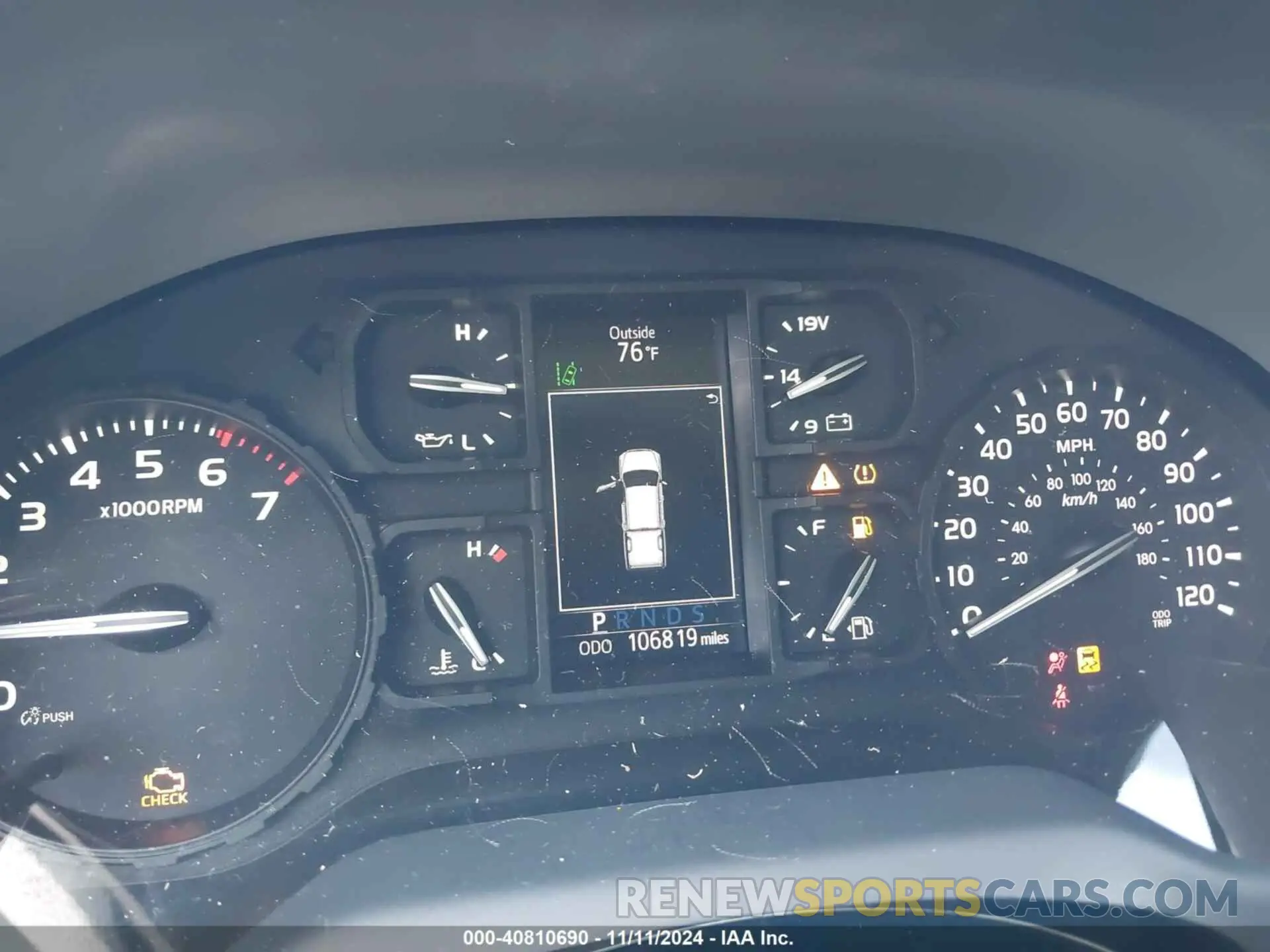 7 Photograph of a damaged car 5TFRM5F19KX139157 TOYOTA TUNDRA 2019