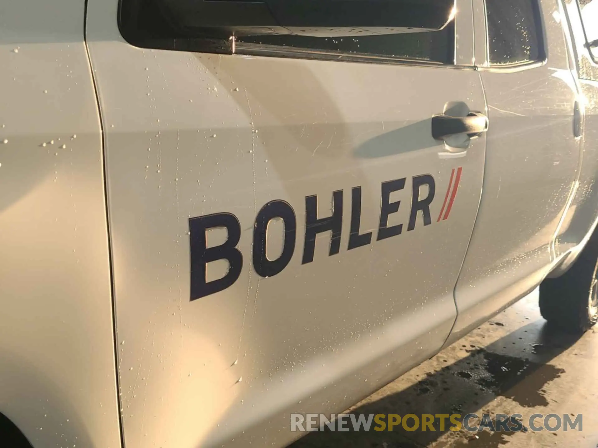 16 Photograph of a damaged car 5TFRM5F19KX140499 TOYOTA TUNDRA 2019