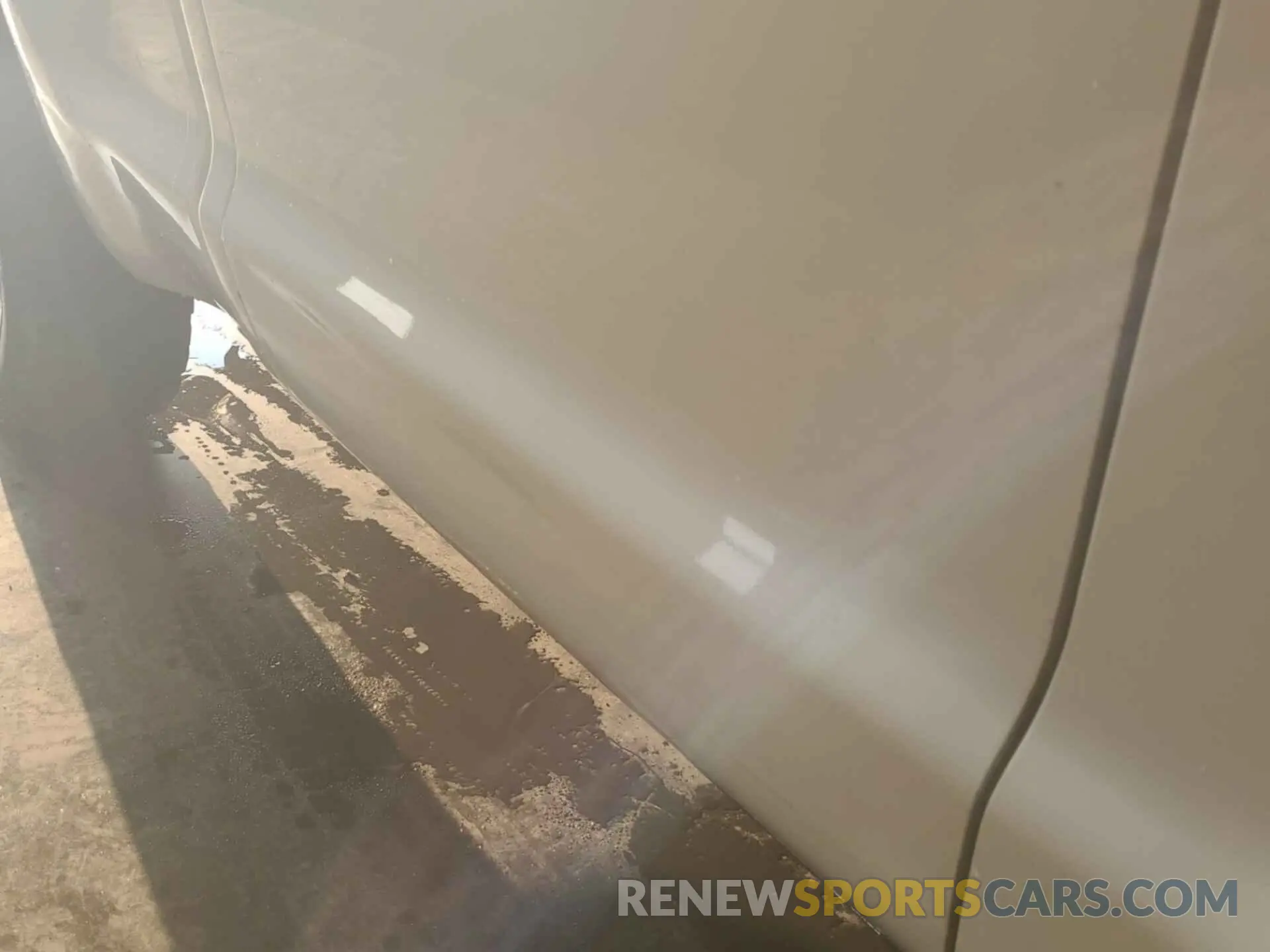 9 Photograph of a damaged car 5TFRM5F19KX140499 TOYOTA TUNDRA 2019