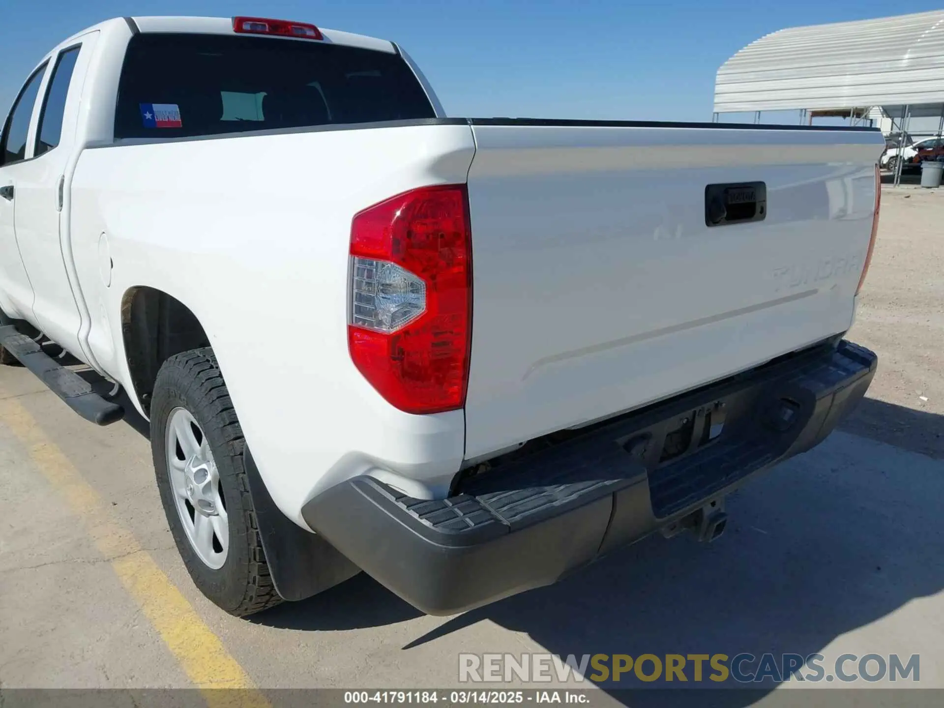 6 Photograph of a damaged car 5TFRM5F1XKX142195 TOYOTA TUNDRA 2019