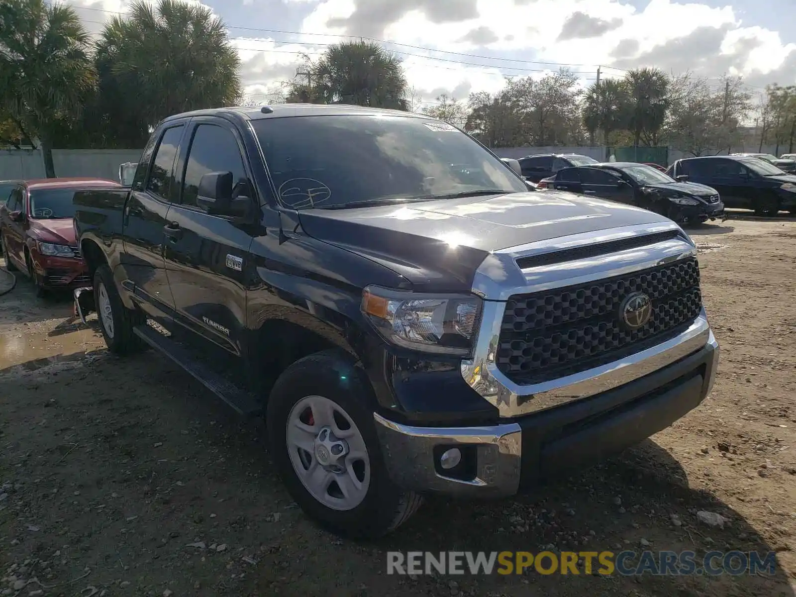 1 Photograph of a damaged car 5TFRY5F14KX254690 TOYOTA TUNDRA 2019