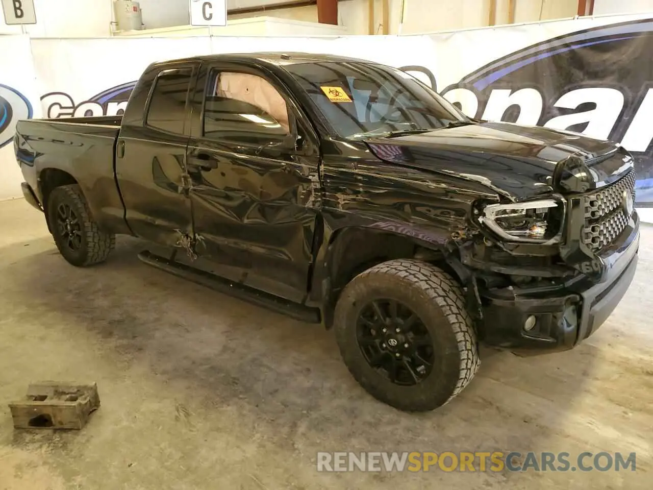 4 Photograph of a damaged car 5TFRY5F15KX244573 TOYOTA TUNDRA 2019