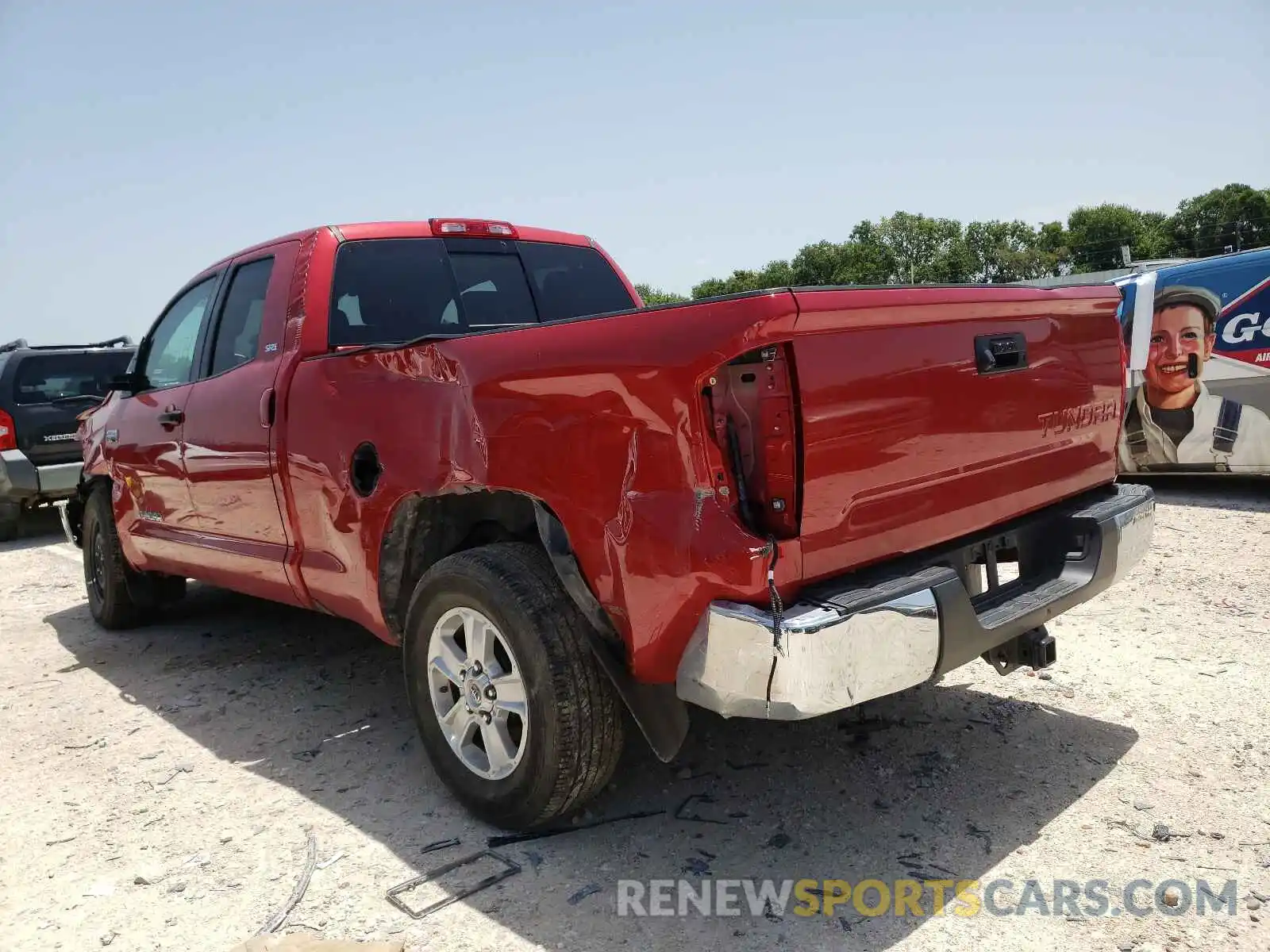 3 Photograph of a damaged car 5TFRY5F15KX245285 TOYOTA TUNDRA 2019