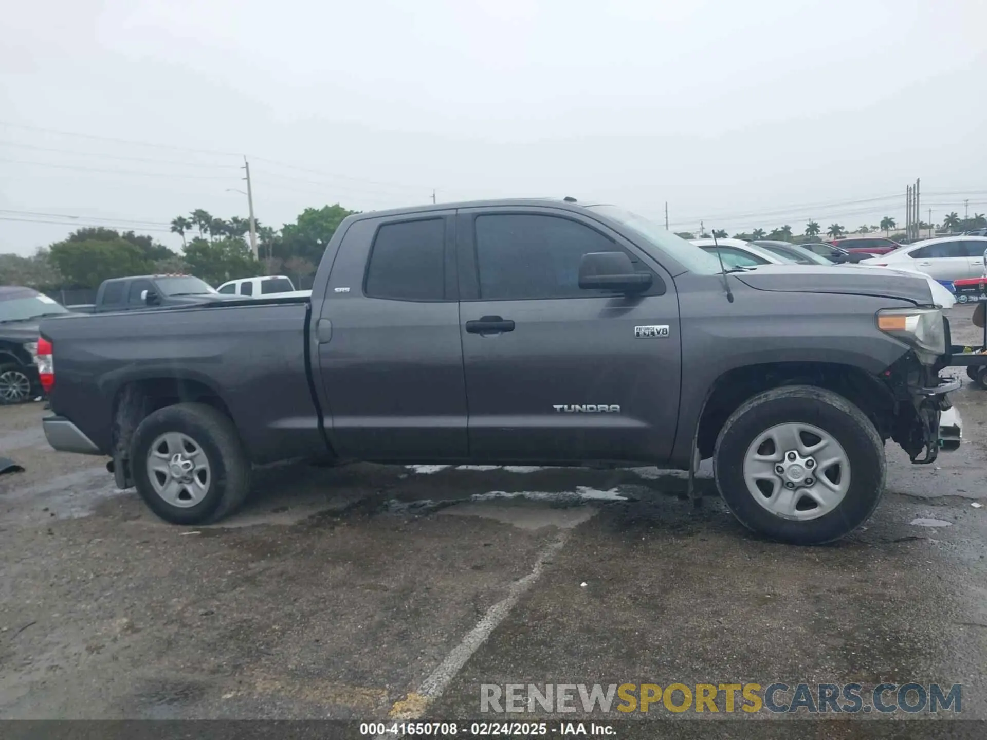 13 Photograph of a damaged car 5TFRY5F16KX246087 TOYOTA TUNDRA 2019