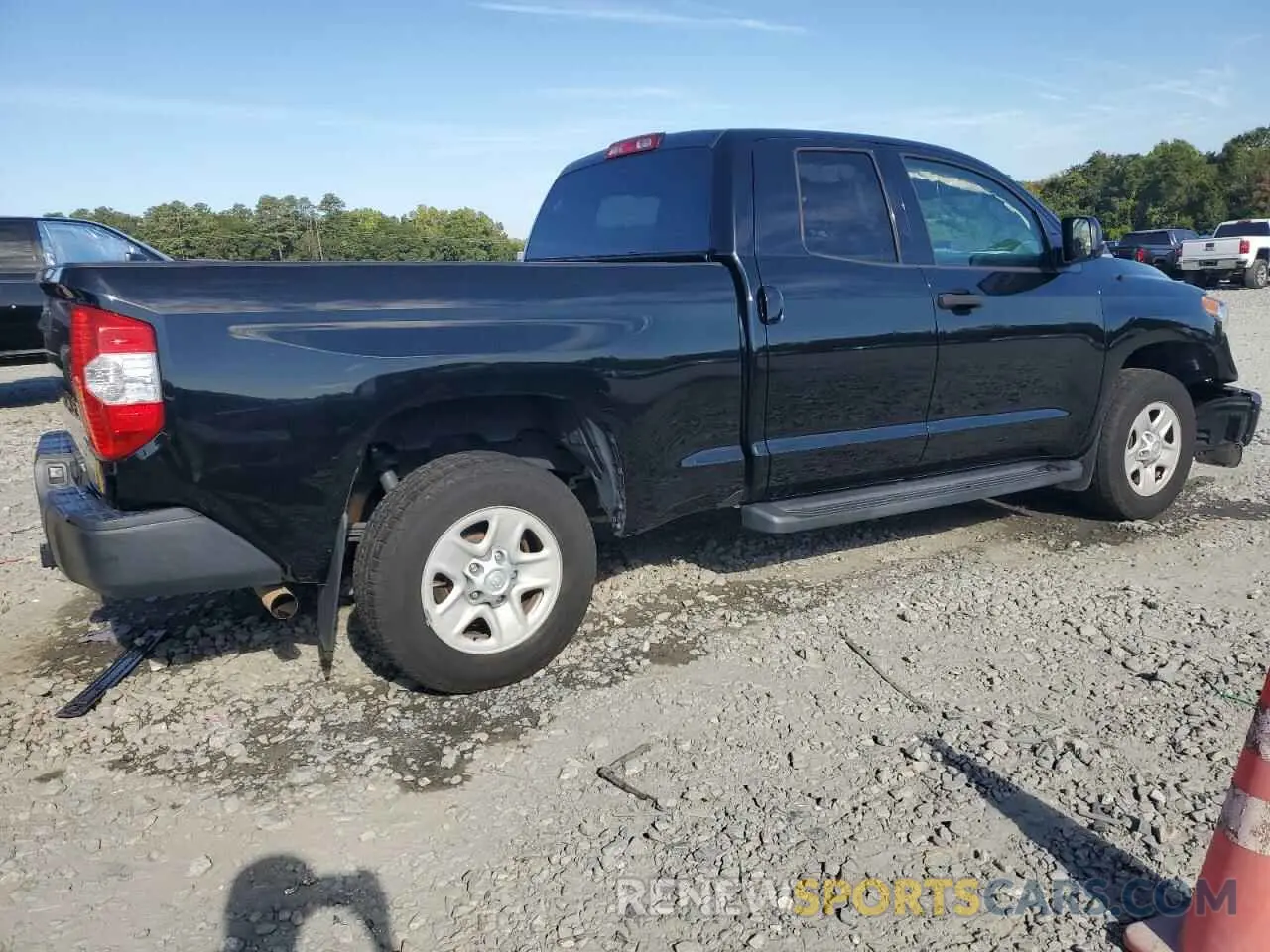 3 Photograph of a damaged car 5TFRY5F16KX249183 TOYOTA TUNDRA 2019