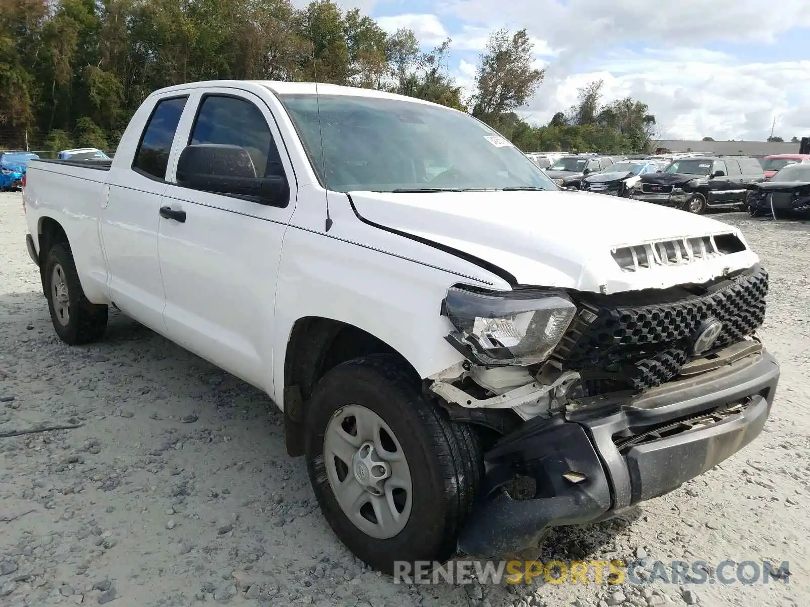 1 Photograph of a damaged car 5TFRY5F16KX253525 TOYOTA TUNDRA 2019