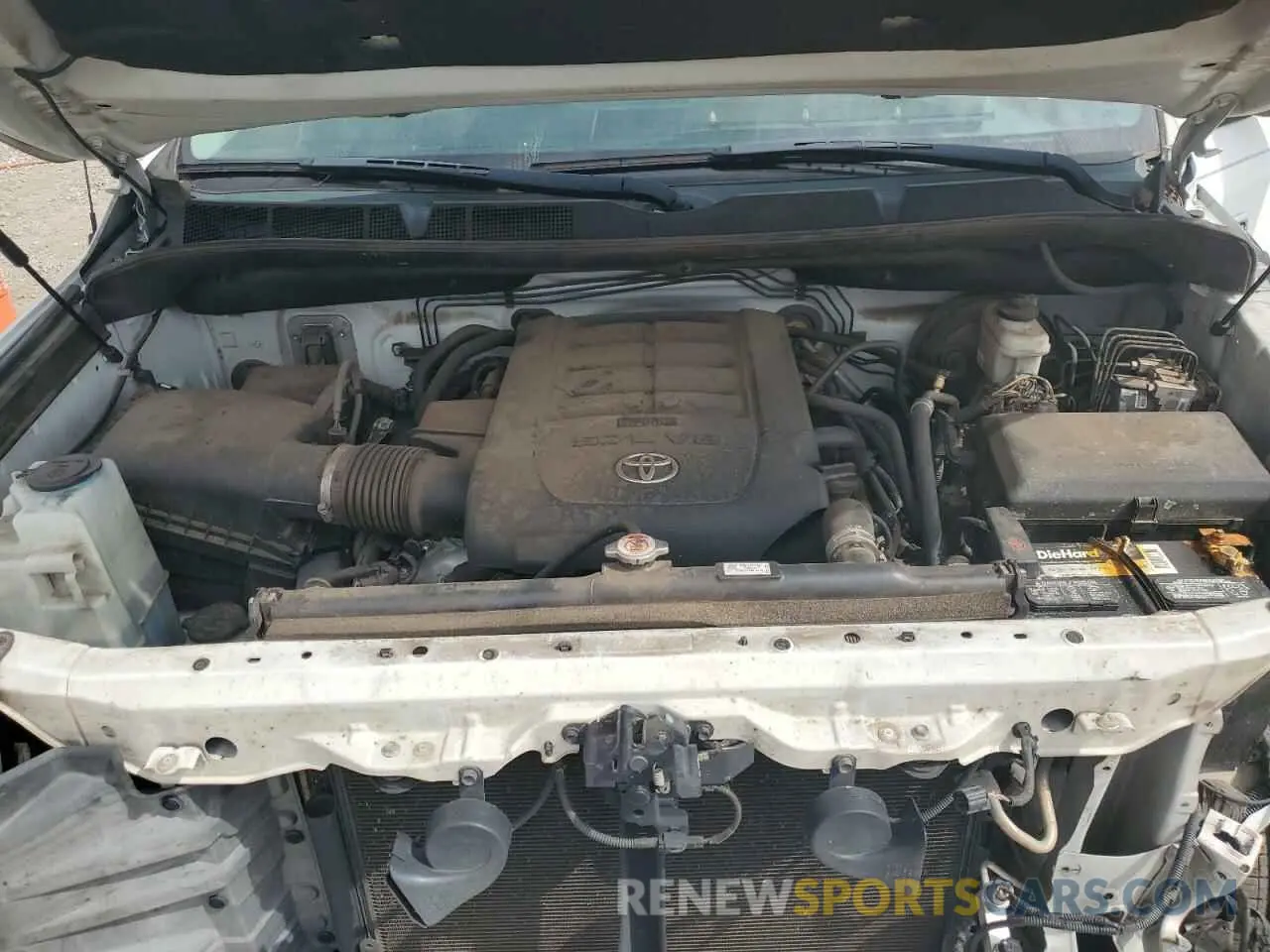 11 Photograph of a damaged car 5TFRY5F1XKX254001 TOYOTA TUNDRA 2019