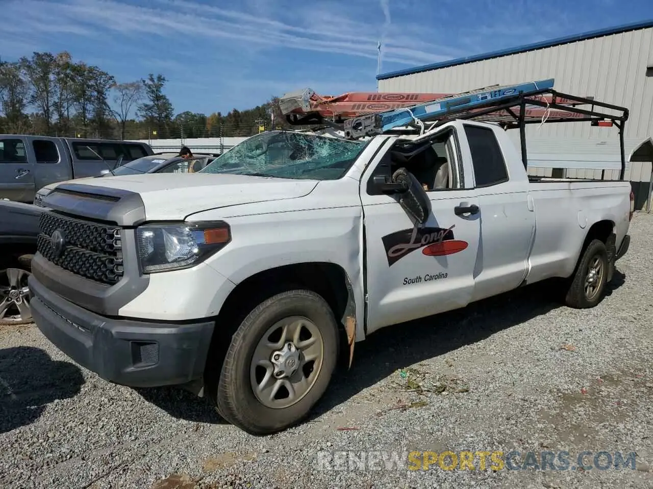 1 Photograph of a damaged car 5TFTY5F11KX010758 TOYOTA TUNDRA 2019